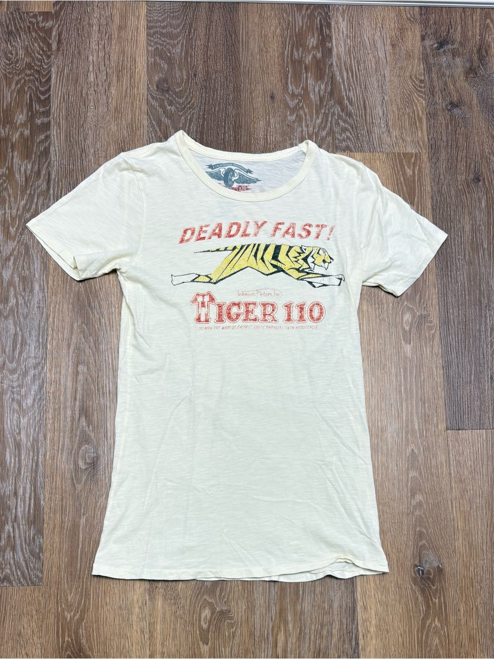 Deadly Fast! Tiger 110 Graphic Short Sleeve Tee - Cream